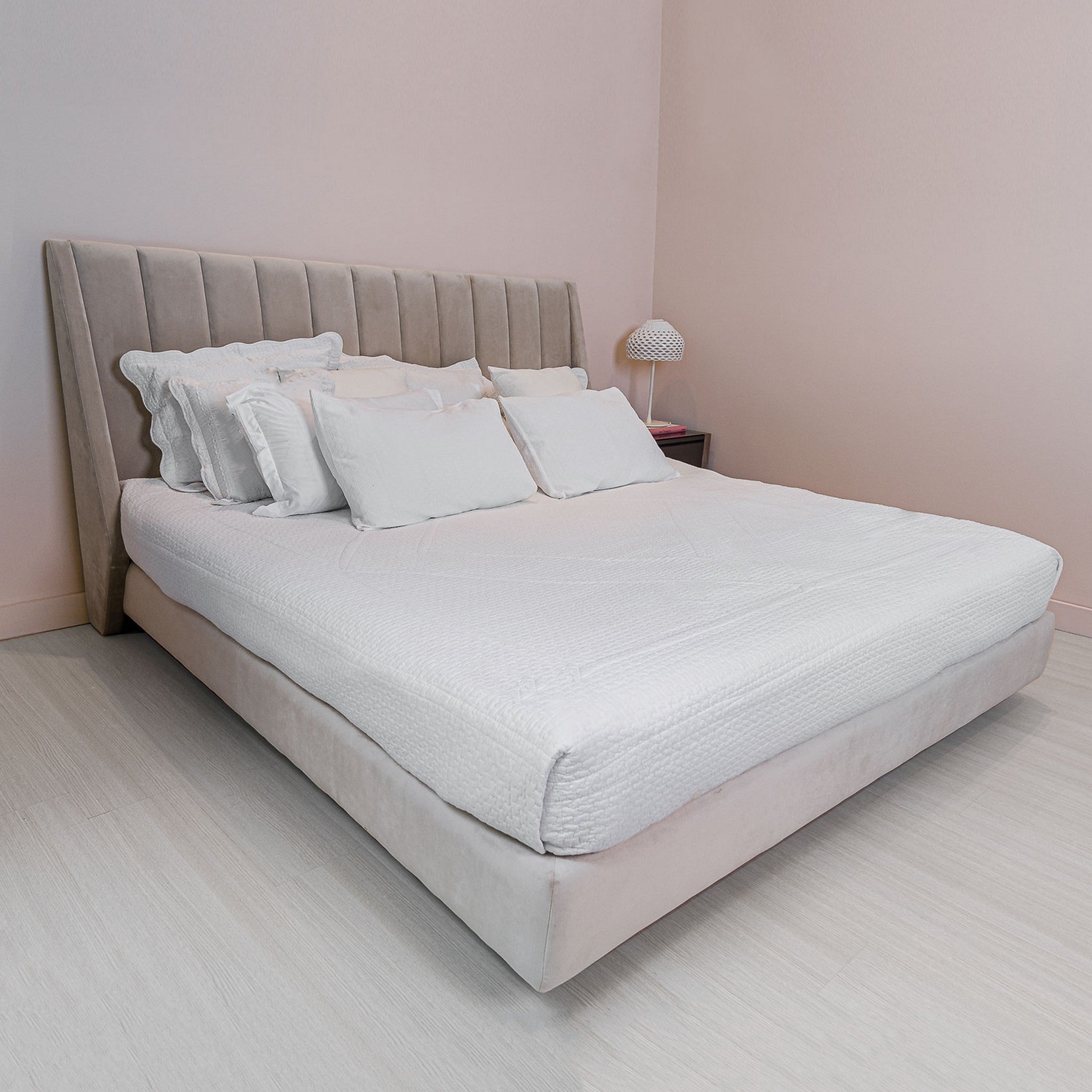 Cama Agut